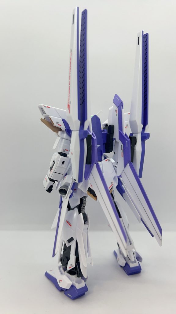 羽のボリュームがあります。