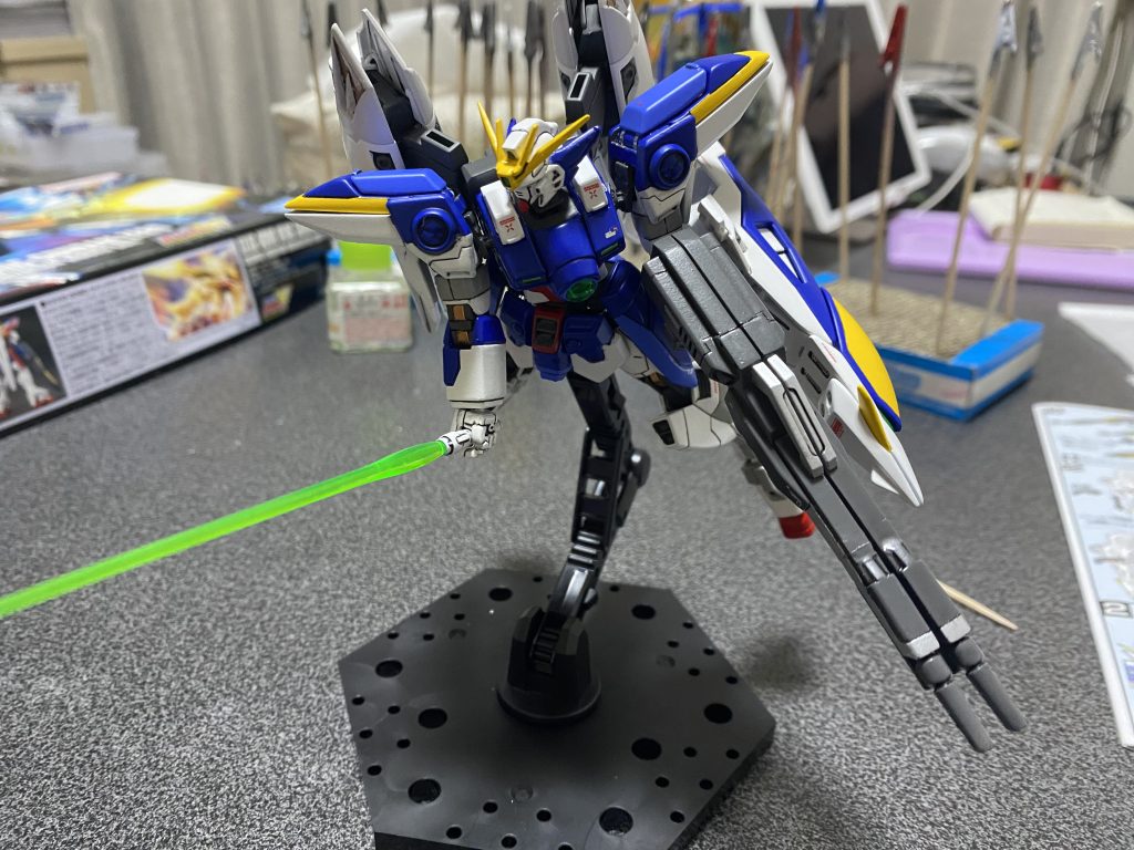 ビームサーベル持ち