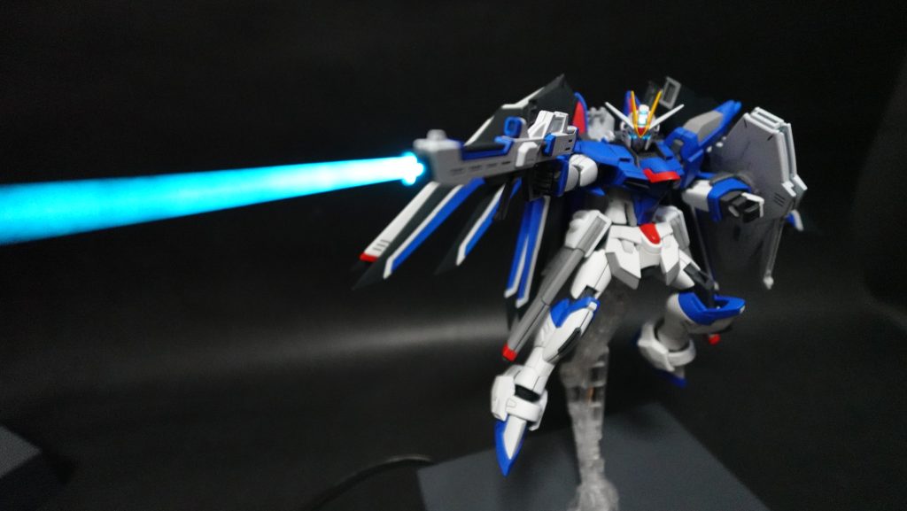 ライジングフリーダムガンダム 機動戦士ガンダムSEED FREEDOM  電飾改造–2枚目/制作者：JINSUBARU