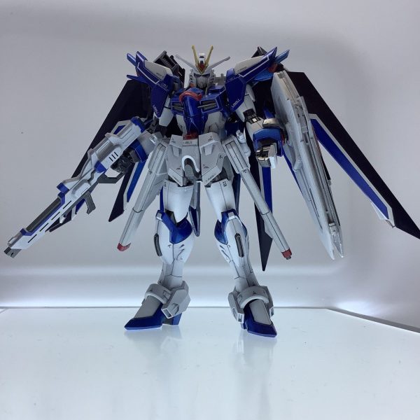 ライジングフリーダムガンダム