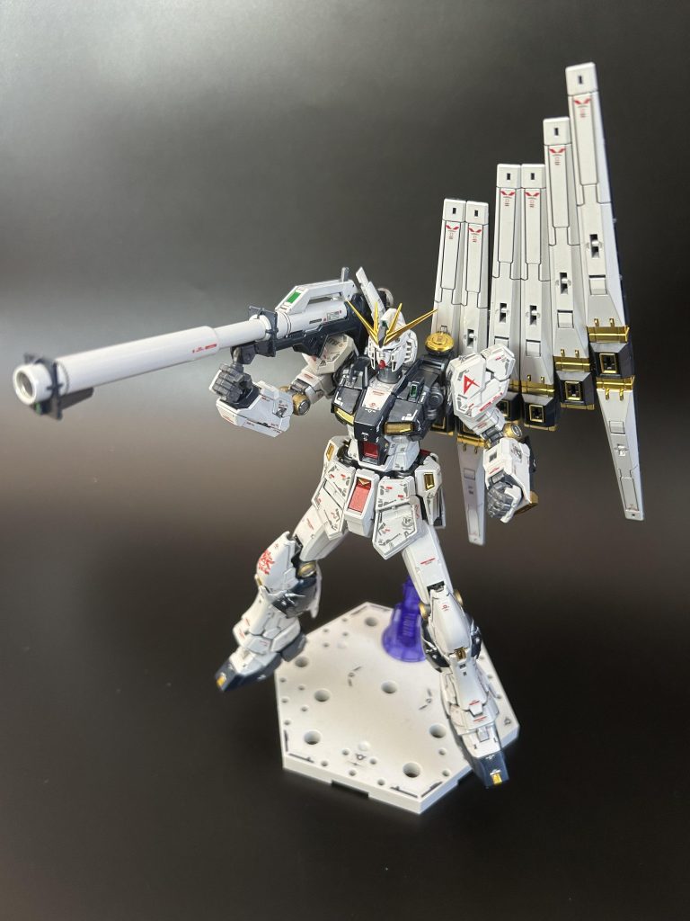 νガンダムチタニウムフィニッシュ–3枚目/制作者：けにけに