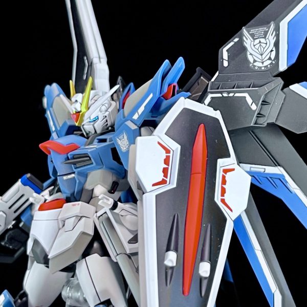 HGライジングフリーダム