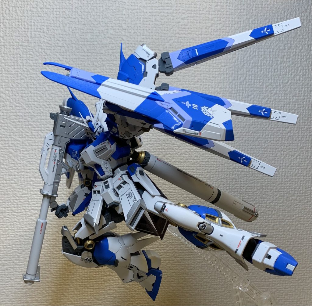 このポーズがお気に入りです。アクションベースを扱うのがあまり得意でなく、固定が難しかったです。