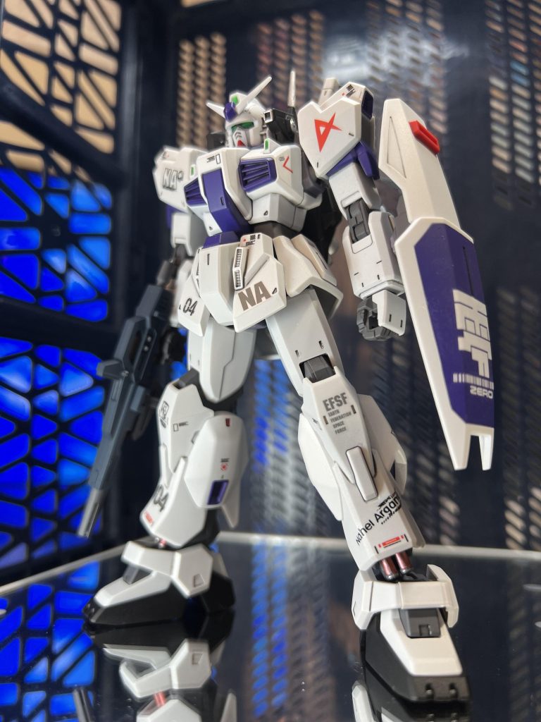 ガンダムMk-Ⅱ  白い悪魔Second–8枚目/制作者：真樹京介