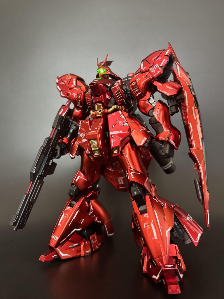 下からの煽り。