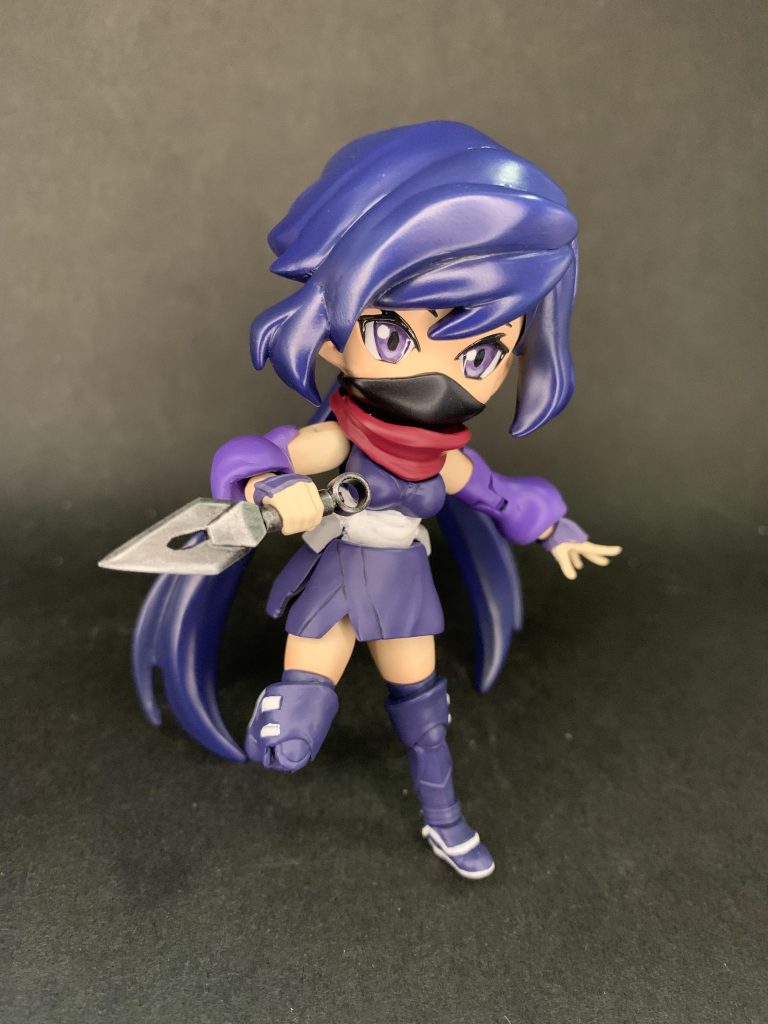 人物キャラのSD化はギャン子に続いて2人目です。ギャン子制作時にはぷちりっつシリーズは発売されていなかったのですが、アヤメ制作時には発売されていたのでボディ制作の手間が非常に省けて助かりました。