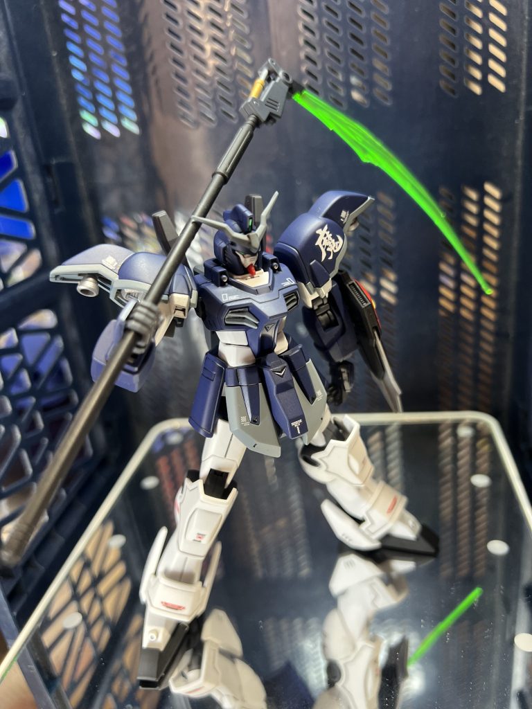 ガンダムデスサイズ–4枚目/制作者：真樹京介