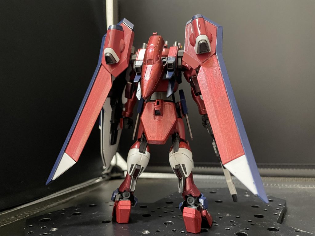 フレーム等は前作のライジングフリーダム同様ガンメタに塗装