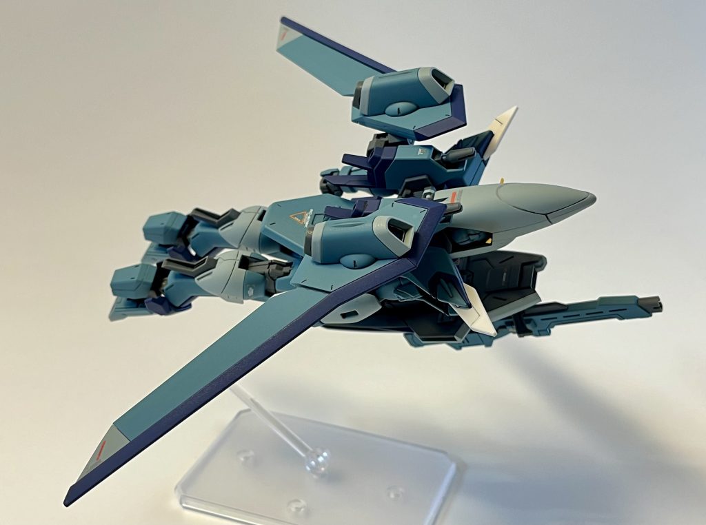 せっかくなのでモビルアーマー形態へ変形させてみました