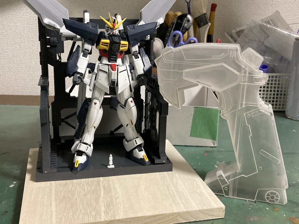 この作品に合わせてGコンを自作しています。こちらの完成はおいおい