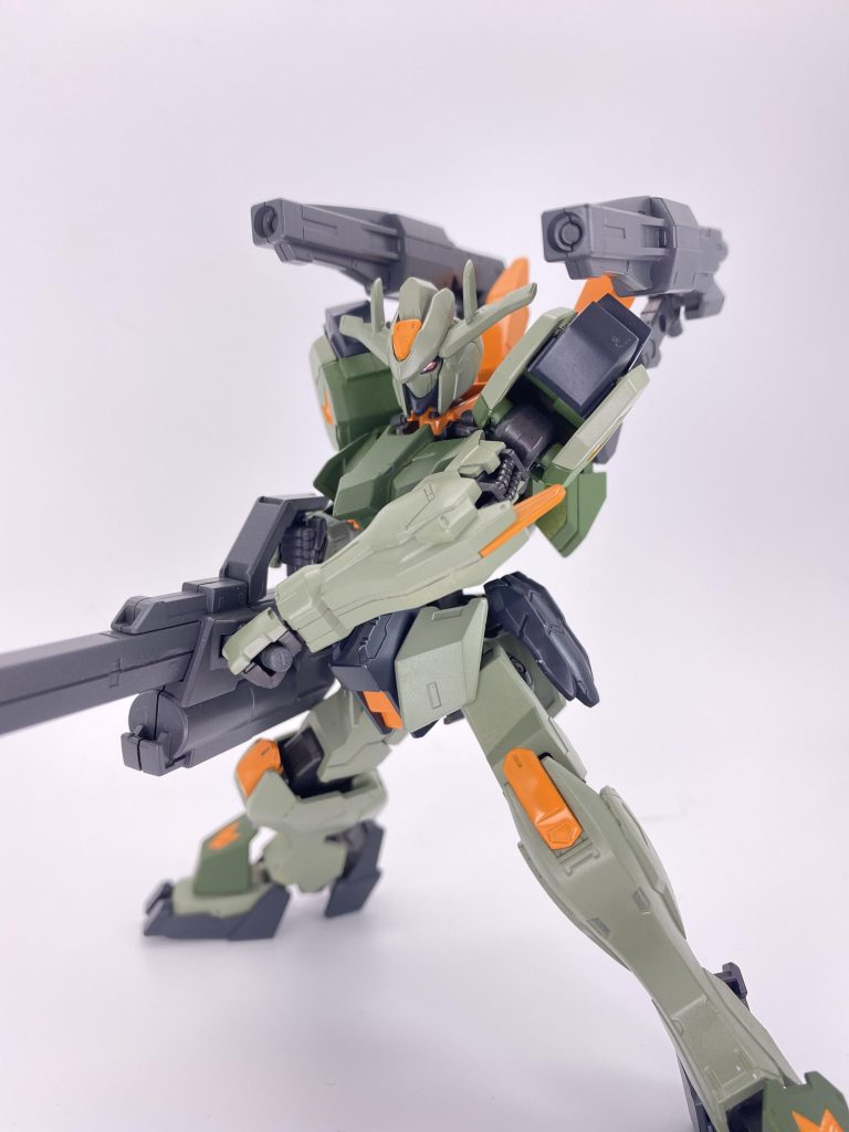 肩キャノン、手持ちキャノンはバエル用手首を買うとおまけでついてくるものです。お得ですね。