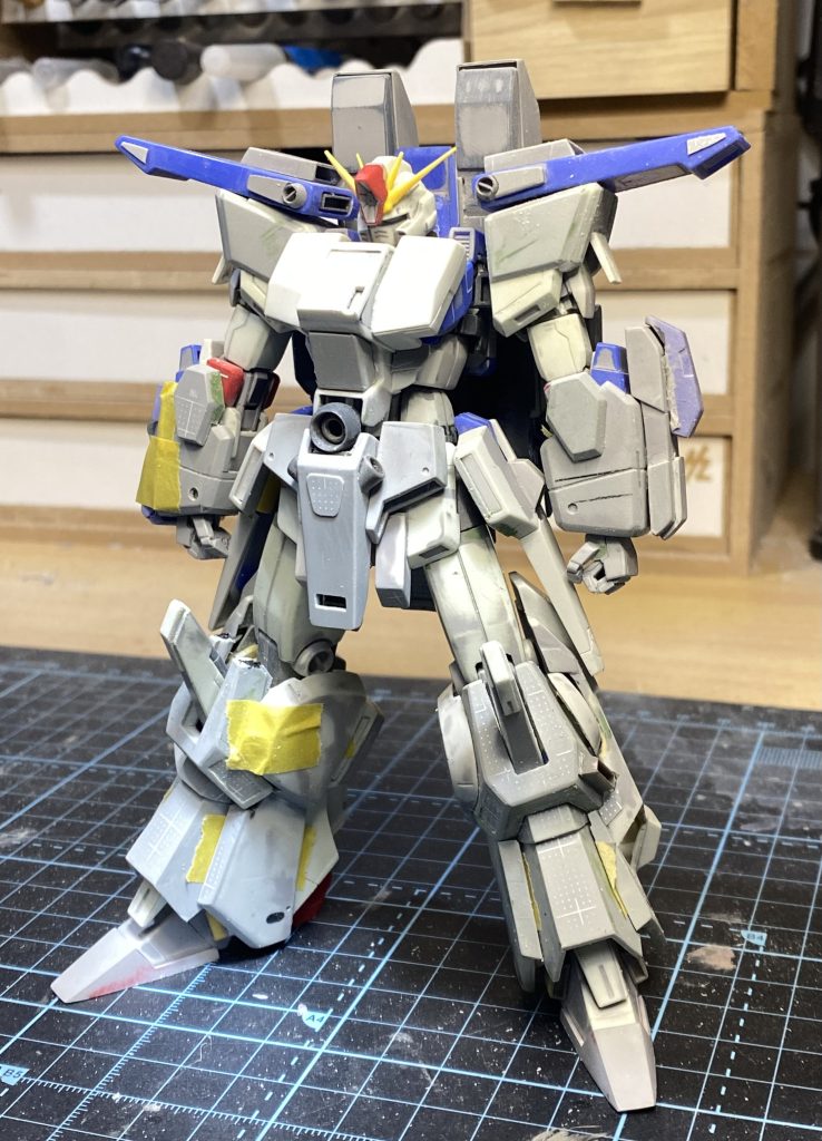 半分くらいはプラ板工作になっちゃいました。