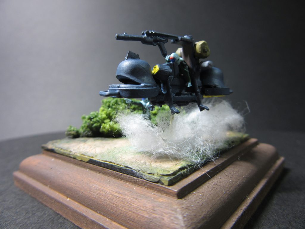 見ずらいですが兵士は隊長に敬礼しています。ポーズ変更しています。