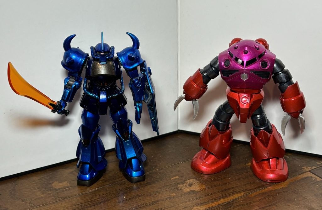 ジオンキャンディ塗装部の先輩ズゴックと2ショット。