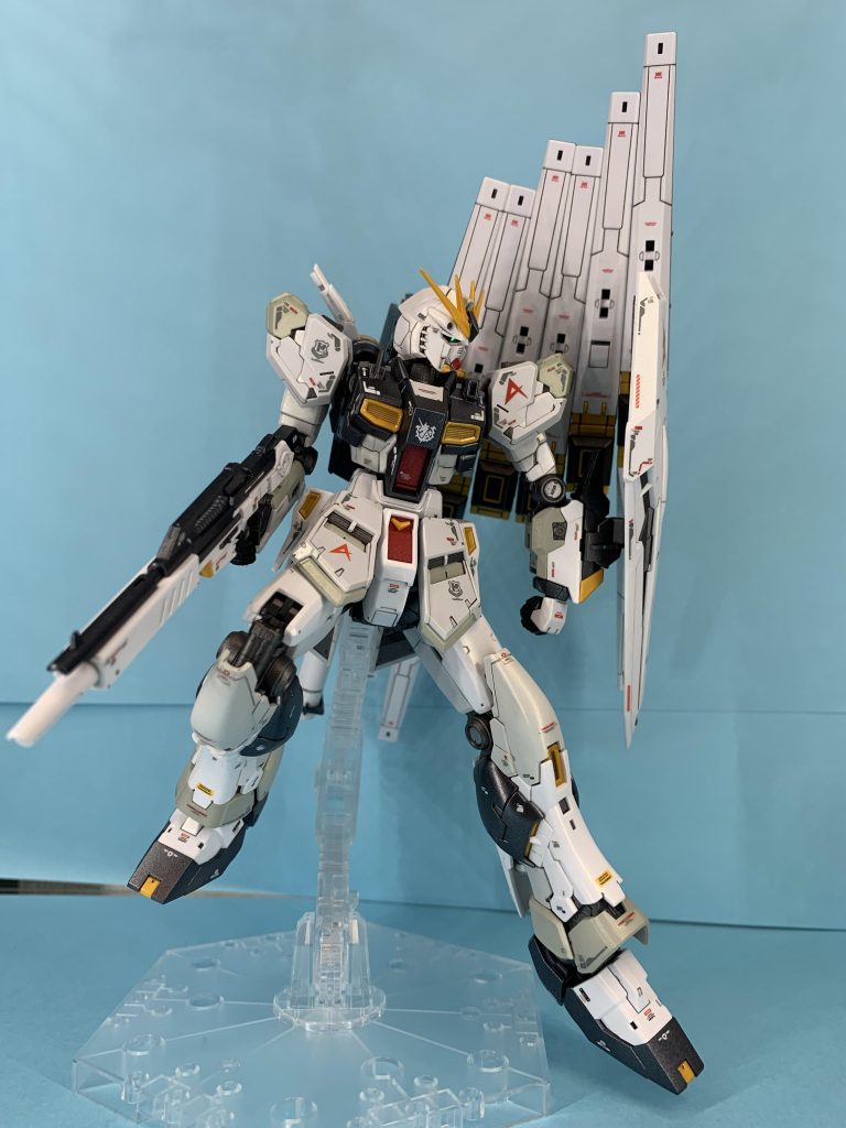 RG νガンダム　全塗装–4枚目/制作者：hadson13
