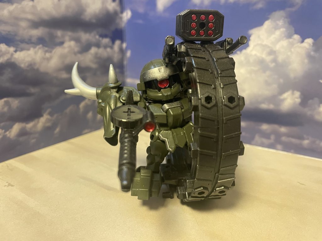 隊長機。肩飾りを少し豪華に！