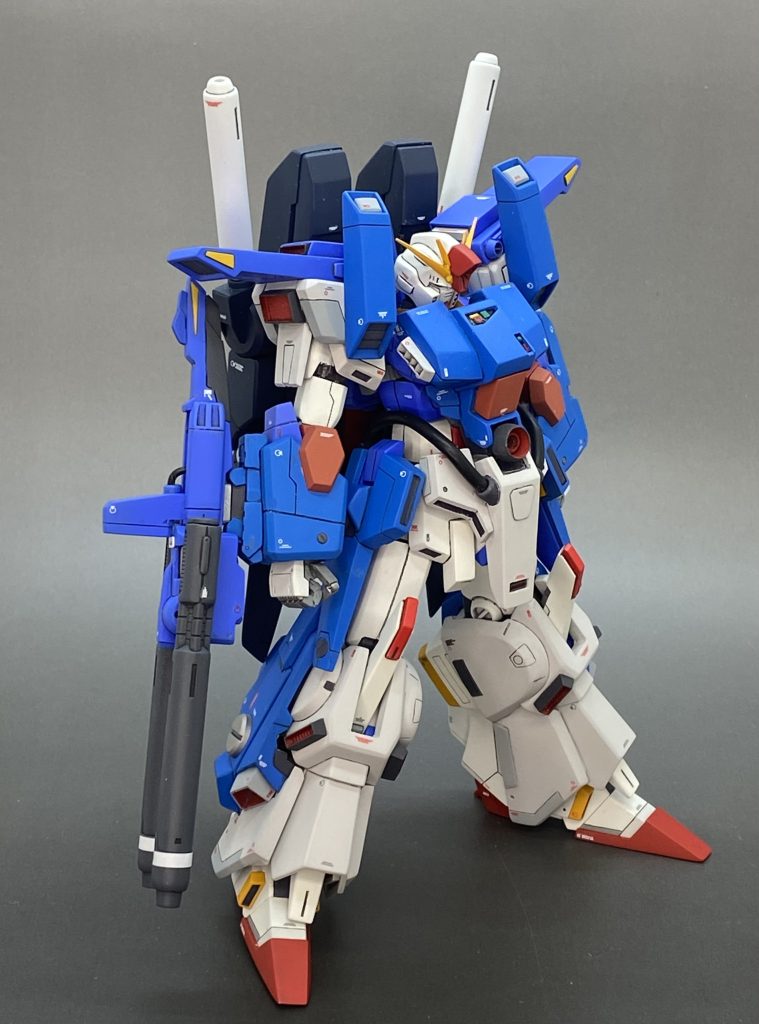 ダブルビームライフルは結構小型化してあります。