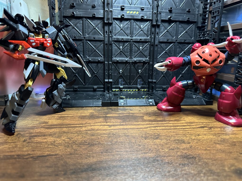 シュラ「見つけたぞ！アスラン・ザラ！」ズゴックさん(えっ？えっ？えっ？アスランって誰よ？なんか、ワイを殺気満々でコワッ‼️)