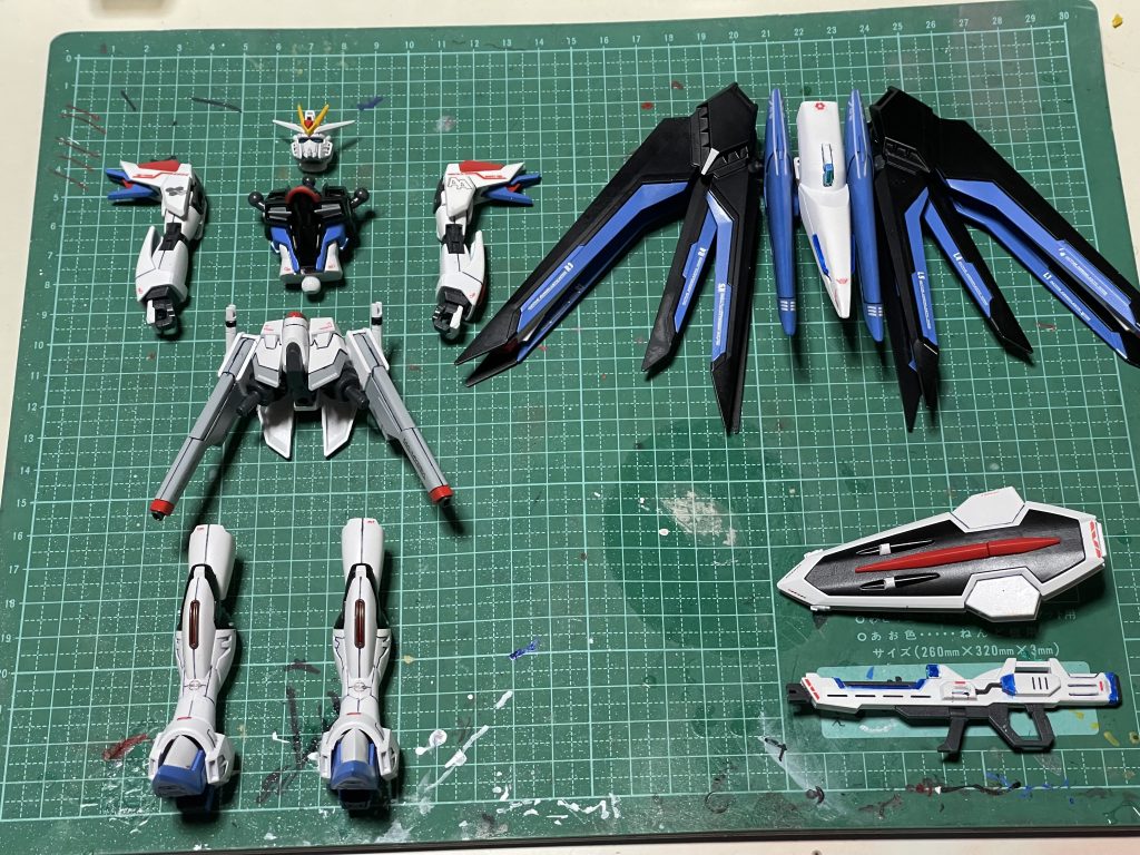 なんか完成させたあとにこうやって並べるの好きな同士いますか？笑