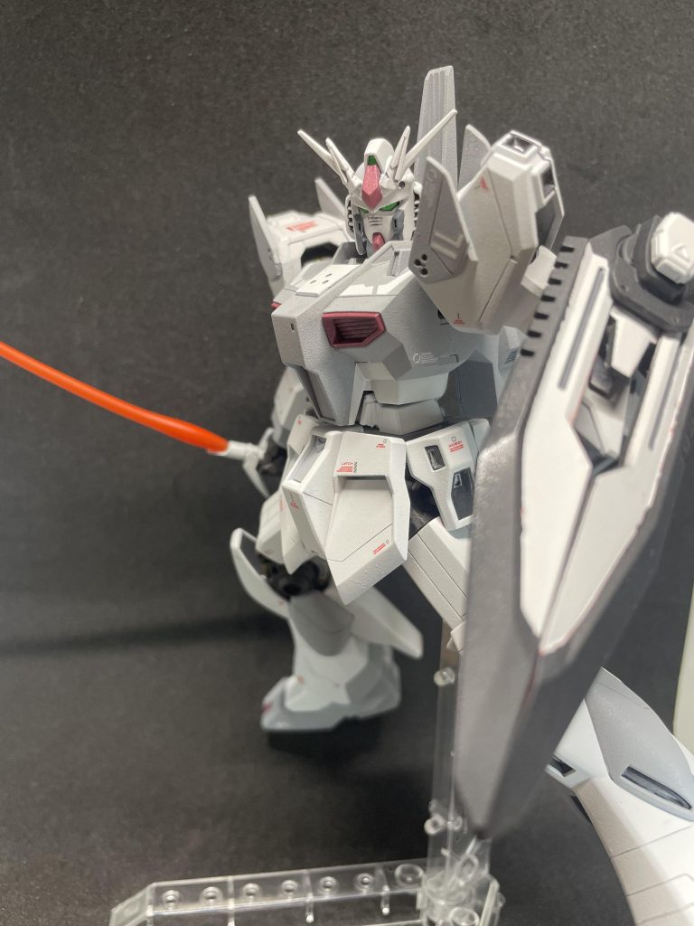 フル武装。少し物足りない気もしますが…(gundam-kao5)それは今後に期待しましょう(gundam-kao6)EGでHWSのオプションとか出たら嬉しいけど…多分出ないでしょうねぇ
