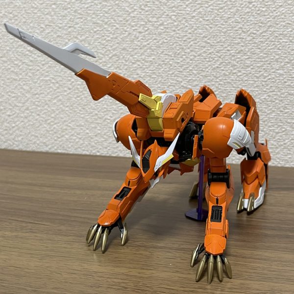 キラヤマト様からアンドリューバルトフェルト様へラゴゥが贈られます。