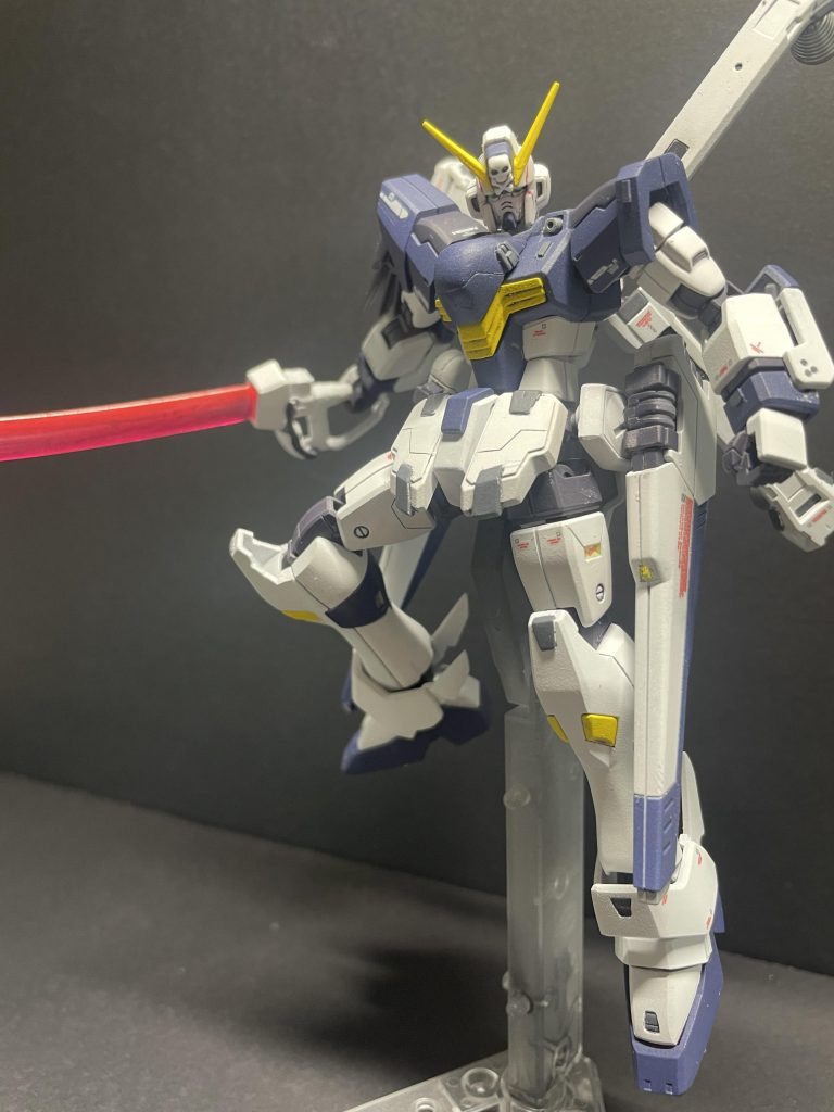 いかがでしたか?今回の二機は制作時間もそこそこに一定のクオリティが保てたと思います。僕はビルド系の改造が大大大好きなのでいろんな方の改造を検索しているのですがみんなオリキャラとかストーリーとか作り込んでてすごいなと思います(gundam-kao3)いつか僕も…やってみようかなではまた👋