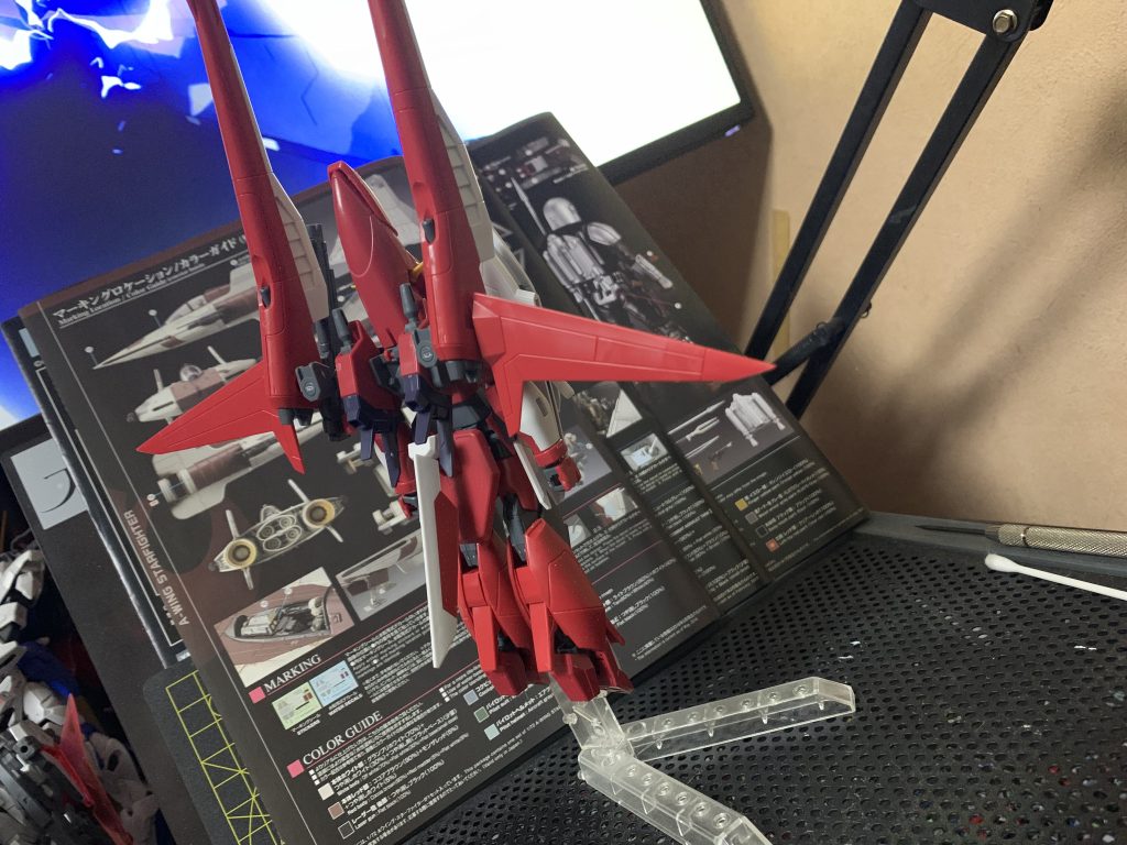 もちろんイモジャの寝そべり変形可能