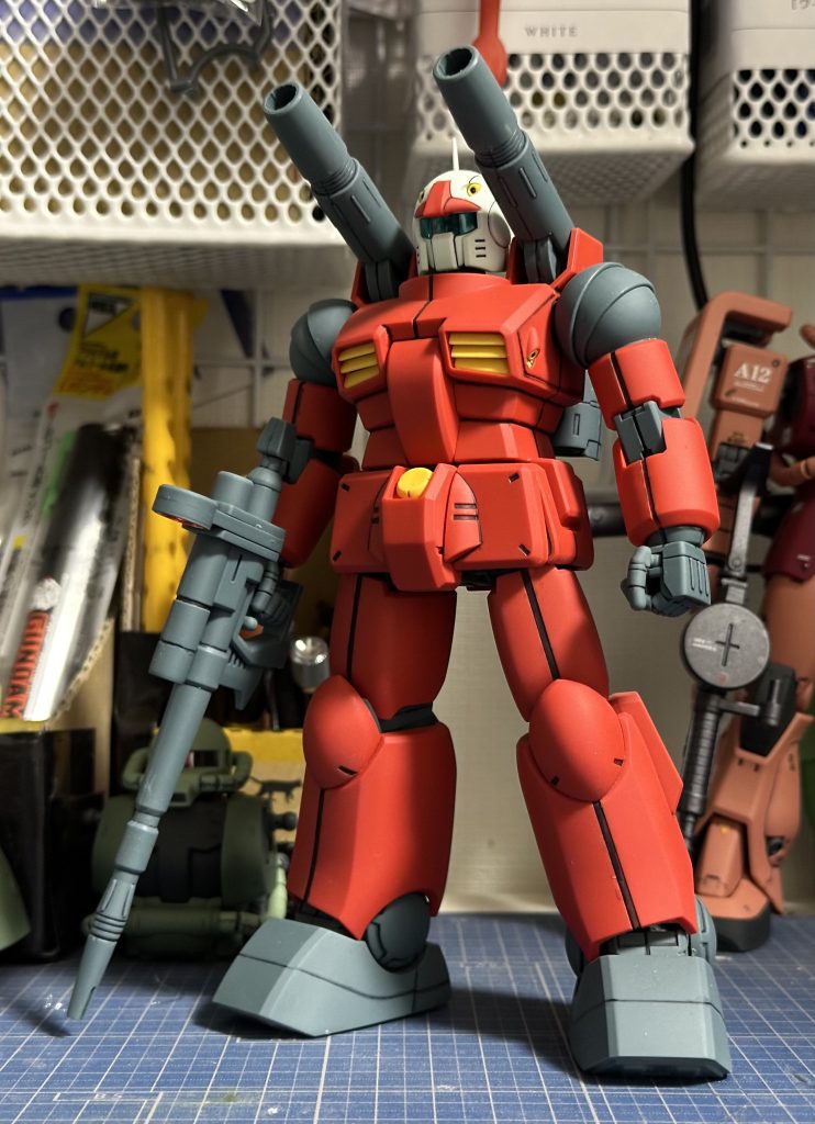 フロント左側。