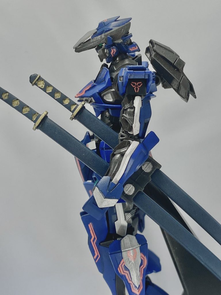 日本刀はコトブキヤのウェポンユニット。