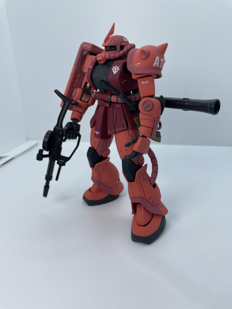 HG MS-06S ZAKU II [シャア専用] 筆塗部分塗装–4枚目/制作者：KZ_