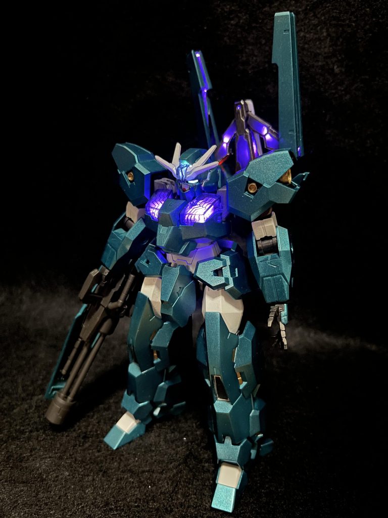 シェルユニットやフェーズドアレイキャノンは紫に発光します。