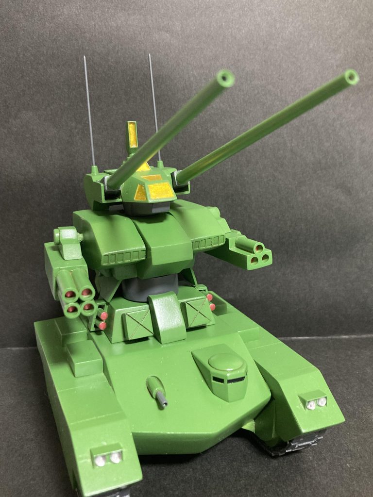 流用するパーツがほとんどないのでフルスクラッチをする羽目になりましたガンタンクII。今年に入って大体2ヶ月で完成させましたが、既存のキットから改造するよりもその…すごく楽しい機体でした( ´꒳` )以降製作過程とトラブルになります!