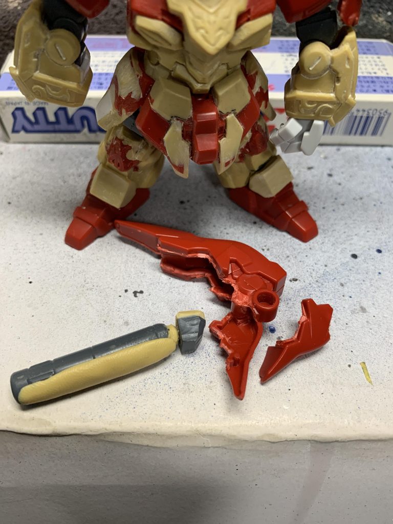 プロペラントタンクの位置を変えたりの作業