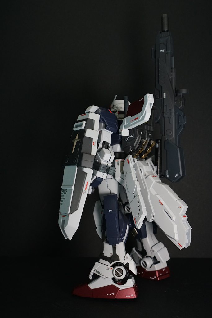 RGかMG化に期待するほど、ベーシックであり、特徴的でもある機体です。