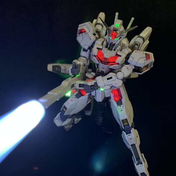 キャリバーン　電飾