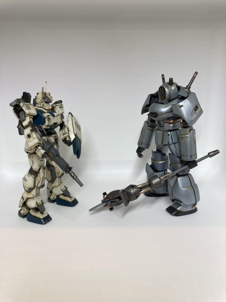 やられ役のMSと遭遇するズゴックジム