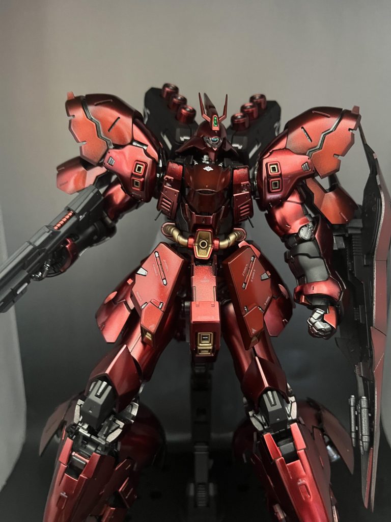 モノアイはHQパーツの受け皿とドームを使用(2.5mm)