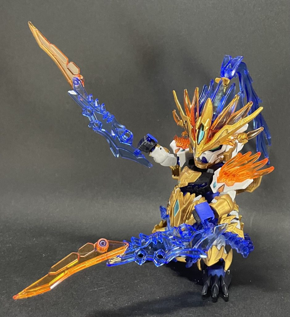 クリアパーツ以外はつや消し、クリアパーツは光沢にして、質感を変えてみました😄