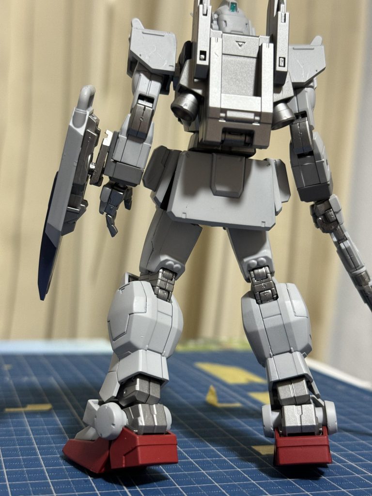 陸戦型ガンダム–4枚目/制作者：@zxtpo1260