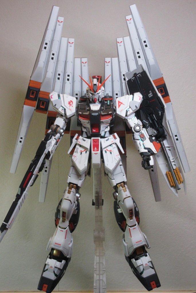 MG　νガンダム　ダブルフィンファンネル–2枚目/制作者：☆ぽんきち☆
