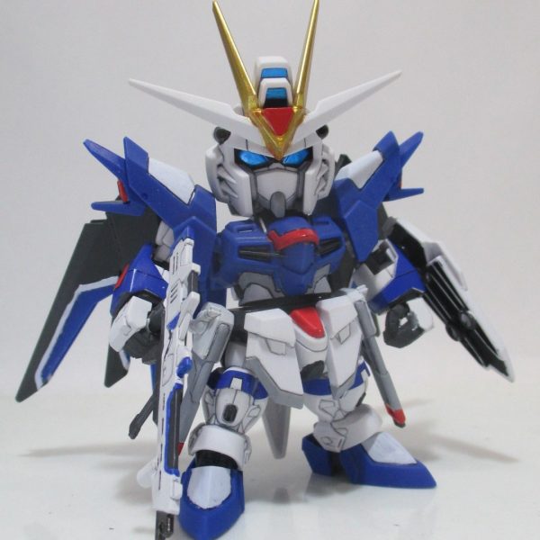 ライジングフリーダムガンダム