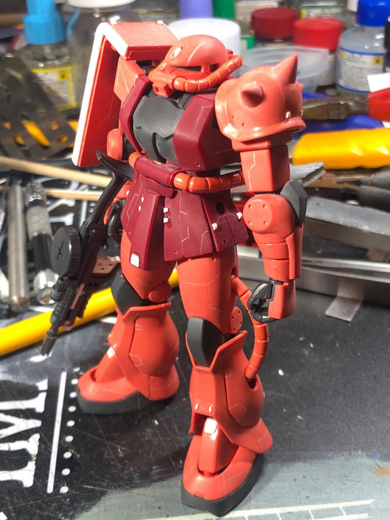 スジボリ&プラ板でディテールを追加