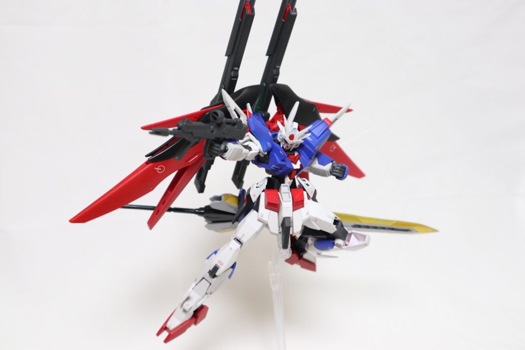 主武装はビームライフル