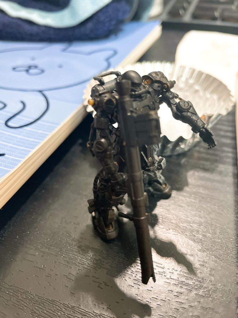 今回はいわゆるスラップチョップという制作方法ガンスタでの投稿を見て刺激を受けました。