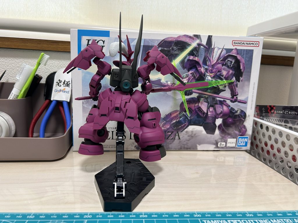 後ろからデカールとかも挑戦してみたいですね