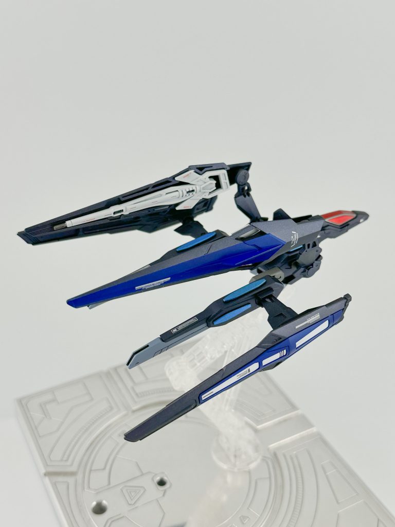 パック背面。スタビライザーはマスキングで塗分けし、フリーダムっぽさを演出しました。形は全然違うけどやりたいことは伝わるかなと思います。