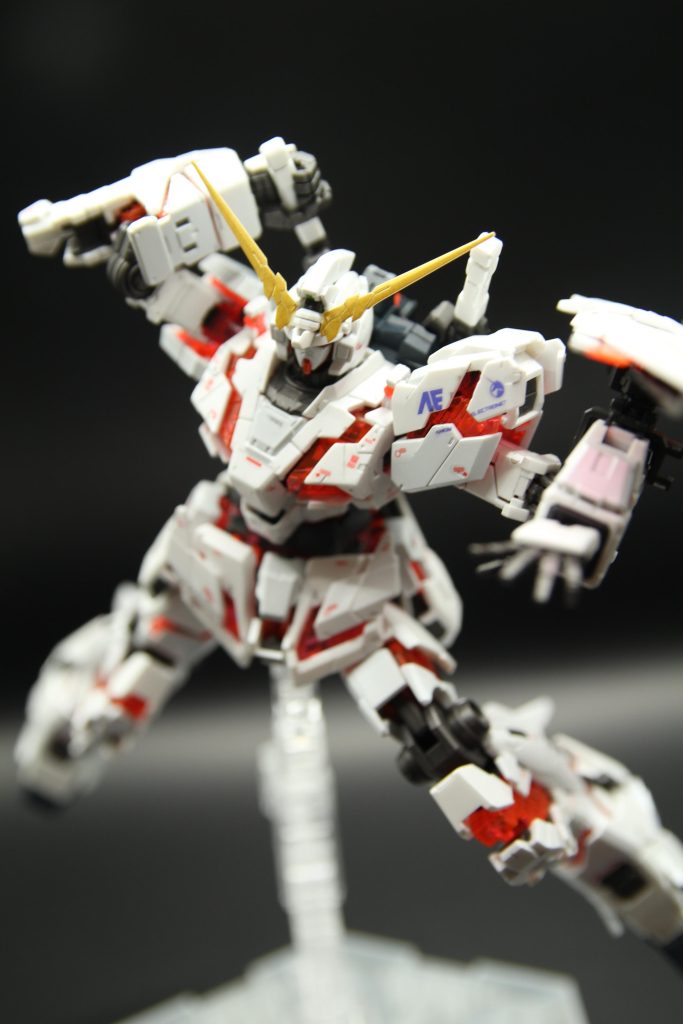 普通のサーベルも。NTDになる時のバックパックのギミック、あれが再現されてることにも感動!