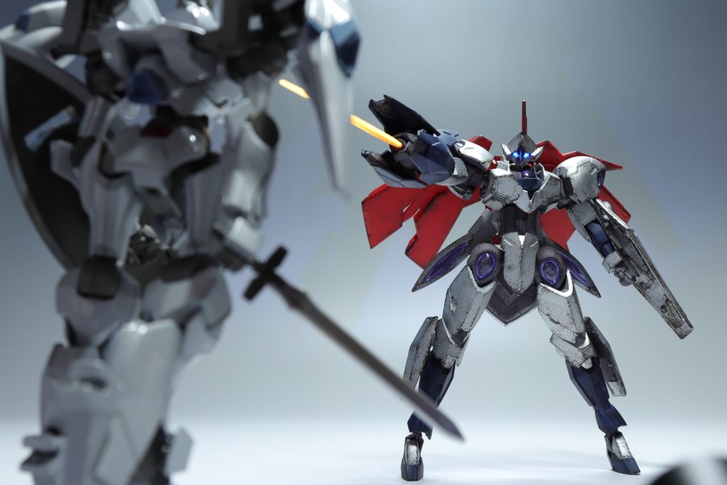 ゲストとして以前制作したファラクトをお呼びしました。お互いに騎士モチーフなので、パラレル的な学園の決闘としてあり得たかもしれない? https://gumpla.jp/hg/1903284