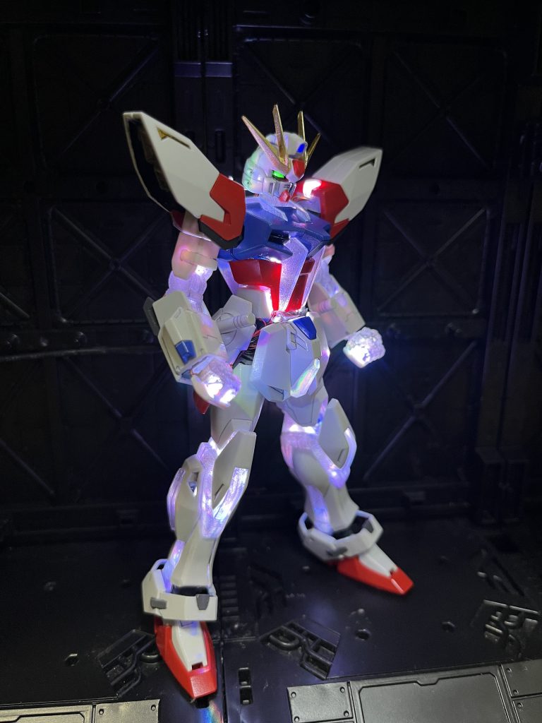 インフィニットジャスティスっぽく銀色関節