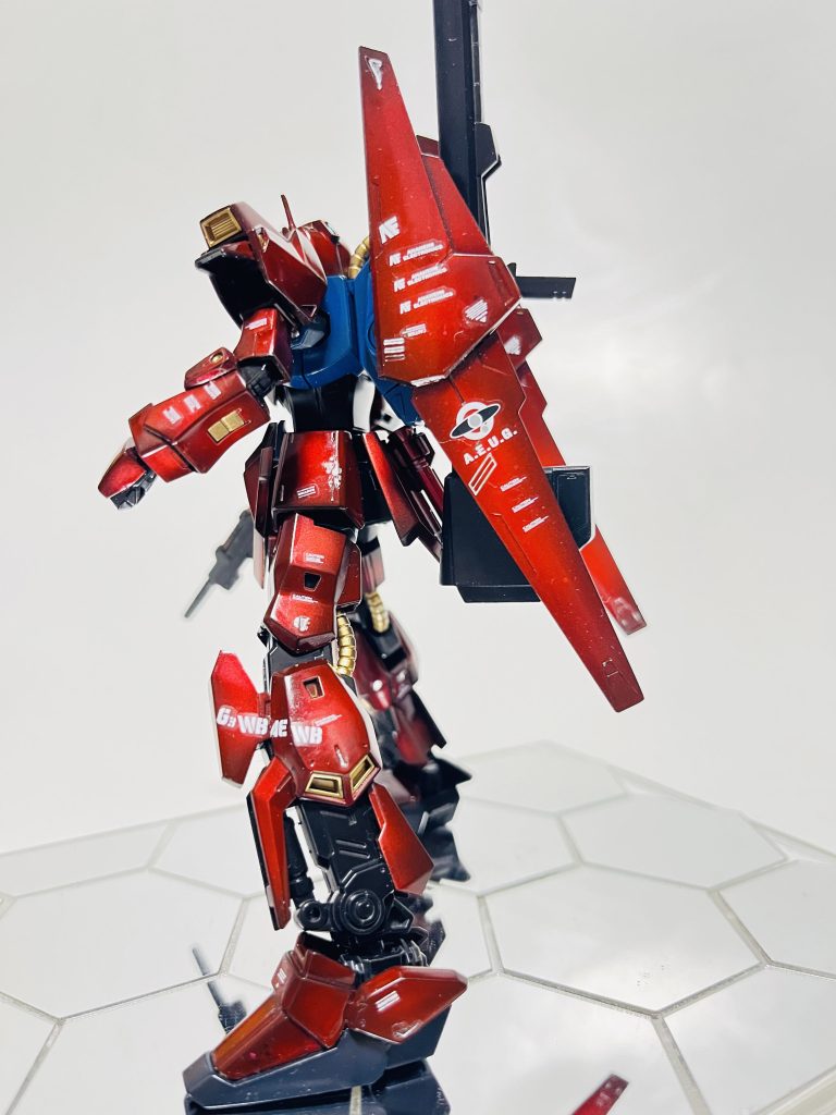 赤い彗星–2枚目/制作者：マリポン